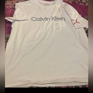 Calvin Klein tshirt